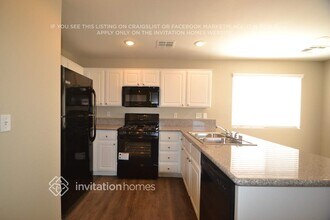 7291 Powers St in Las Vegas, NV - Building Photo - Building Photo