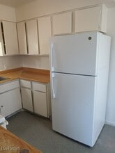 1400 E Mesquite Ave in Las Vegas, NV - Building Photo - Building Photo