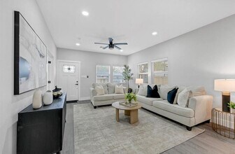 1114 Panama St in Houston, TX - Building Photo - Building Photo