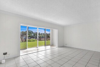 342 Southwind Dr in North Palm Beach, FL - Building Photo - Building Photo