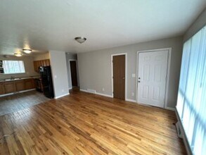 87 Newland St in Lakewood, CO - Building Photo - Building Photo