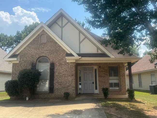 6616 Ridgeview Cir in Montgomery, AL - Building Photo - Building Photo