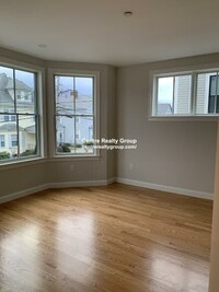 54 Waverly St, Unit 1 in Boston, MA - Building Photo - Building Photo