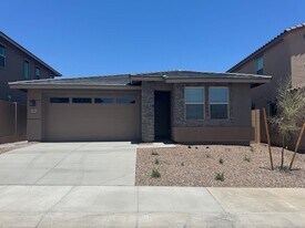 13392 W Eagle Feather Rd in Peoria, AZ - Building Photo