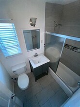 505 74th St in Miami Beach, FL - Building Photo - Building Photo