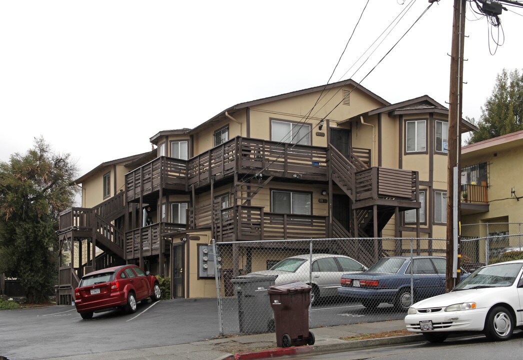 1829 8th Ave in Oakland, CA - Foto de edificio