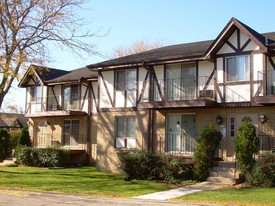 Indian Hills Apartments