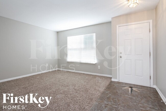 11610 Hornickel Cir in Indianapolis, IN - Building Photo - Building Photo