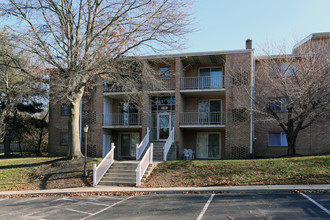 Eagle Stream Apartments in Norristown, PA - Foto de edificio - Building Photo