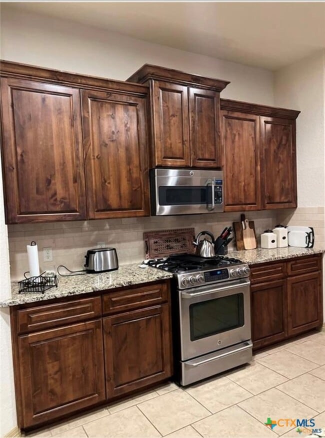 property at 1223 Gruene Vintage