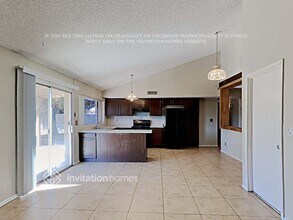 3141 W Danbury Dr in Phoenix, AZ - Building Photo - Building Photo