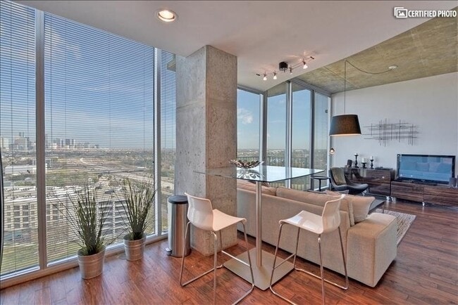 property at 5925 Almeda Rd