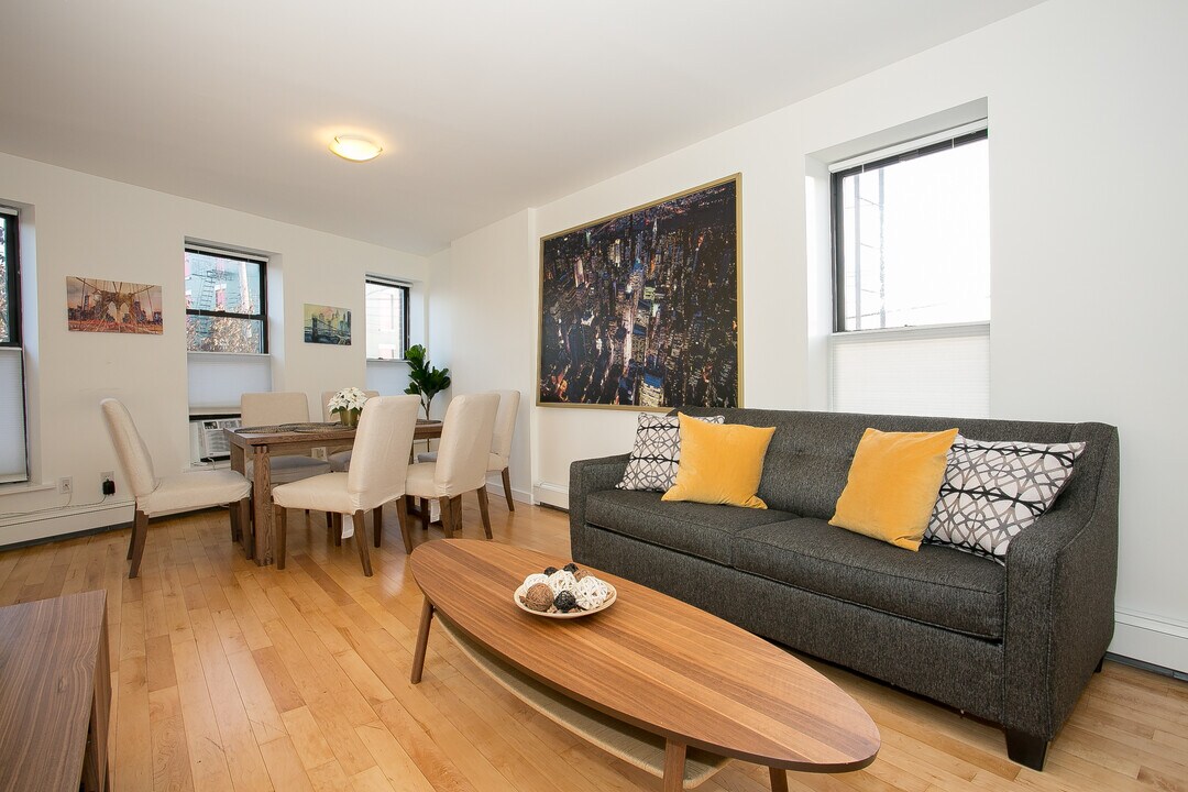 378 Columbia St in Brooklyn, NY - Building Photo