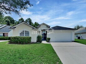 6486 Hannah Stables Dr in Jacksonville, FL - Building Photo