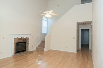 69 7th St in Shalimar, FL - Building Photo - Building Photo