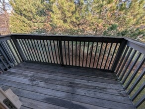 16W465 Mockingbird Ln, Unit 201 in Willowbrook, IL - Foto de edificio - Building Photo