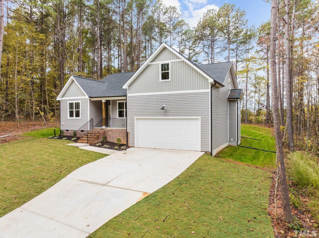 property at 220 Shawnee Dr