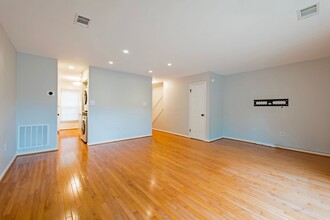 50 Pennydog Ct in Silver Spring, MD - Building Photo - Building Photo