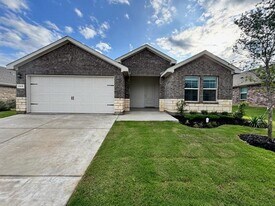 349 Wildrose Cir in Cleburne, TX - Building Photo