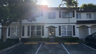 8735 SW 152nd Ave in Miami, FL - Building Photo