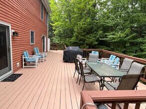 197 Burnt Hill Rd in New London, NH - Building Photo - Building Photo