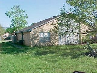 702 Vassar Ct in College Station, TX - Building Photo