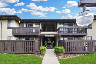 40 Club House Dr in Palm Coast, FL - Building Photo - Building Photo