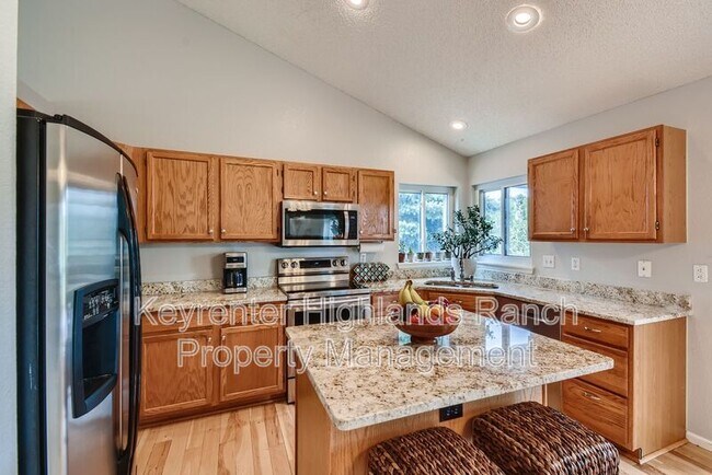 9948 Deer Creek Ln in Littleton, CO - Building Photo - Building Photo