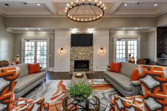 Crestmark Apartments in Lithia Springs, GA - Building Photo - Building Photo