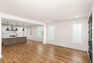 337 Gatewood Ave in Nashville, TN - Building Photo - Building Photo