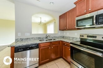 141 Union Station Dr in Calera, AL - Foto de edificio - Building Photo