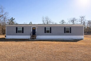 1022 Verna Ln in Lake Charles, LA - Building Photo