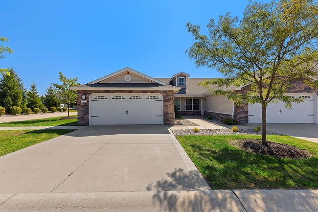 Redwood Westfield Myra Way in Westfield, IN - Foto de edificio - Building Photo
