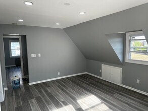 37 Aberdeen Ct in Haledon, NJ - Building Photo - Building Photo