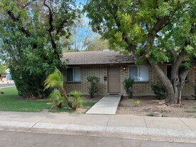 503 W 12th St in Tempe, AZ - Building Photo