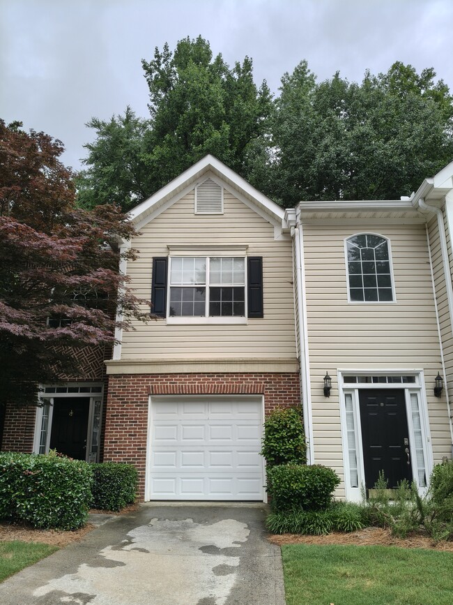 property at 4120 Rogers Creek Ct