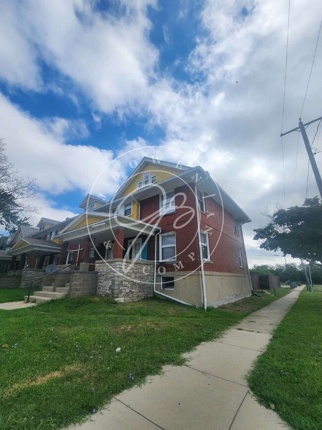 199 E Broadway St in Toledo, OH - Building Photo - Building Photo
