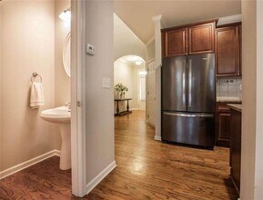 2396 Meadow Falls Ln in Duluth, GA - Building Photo - Building Photo