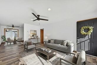 1142 Ohio Ct in Aurora, IL - Building Photo - Building Photo