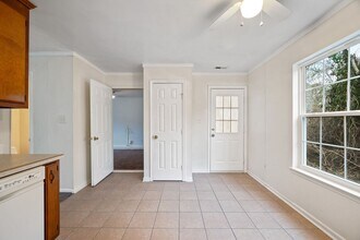 97 Richneck Rd in Newport News, VA - Building Photo - Building Photo