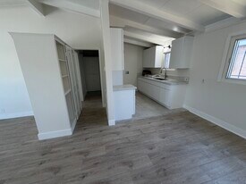 2612 W Century Blvd, Unit Unit 1 in Inglewood, CA - Building Photo