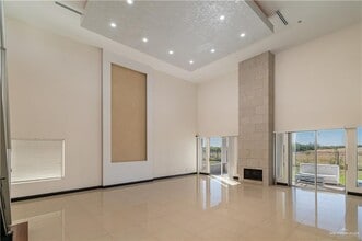 19 S 48th St in McAllen, TX - Building Photo - Building Photo