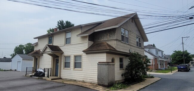 518 Bridge St in New Cumberland, PA - Building Photo - Building Photo