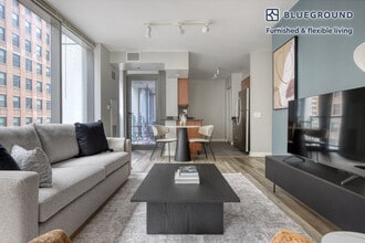 210 N Wells St, Unit FL15-ID696 in Chicago, IL - Building Photo - Building Photo