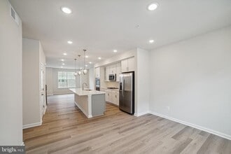 2513 Gatwick Ln in Frederick, MD - Building Photo - Building Photo