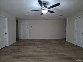 819 S 16th St in McAllen, TX - Building Photo - Building Photo