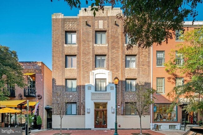 property at 1137 Pine St