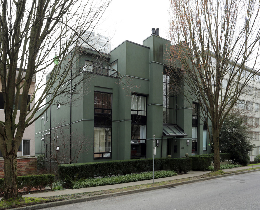 Harwood Terrace in Vancouver, BC - Building Photo