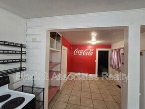 3107 Archdale Rd in Archdale, NC - Building Photo - Building Photo