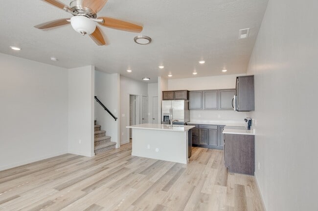 property at 11386 W Knightsbridge Ct